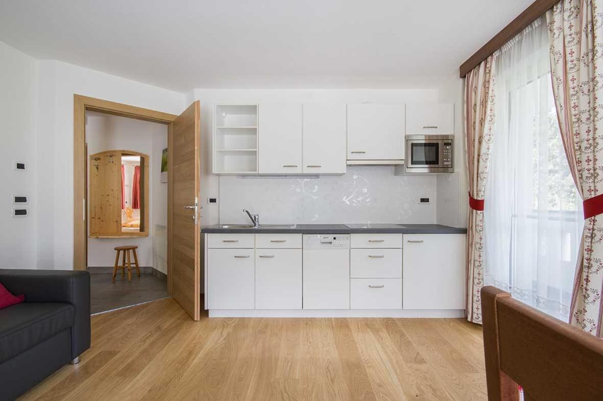 Apartment Romana Sëlva di Val Gardena Eksteriør billede