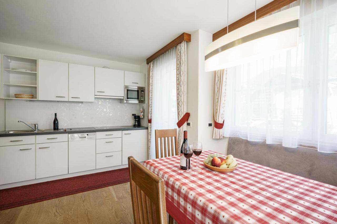 Apartment Romana Sëlva di Val Gardena Eksteriør billede